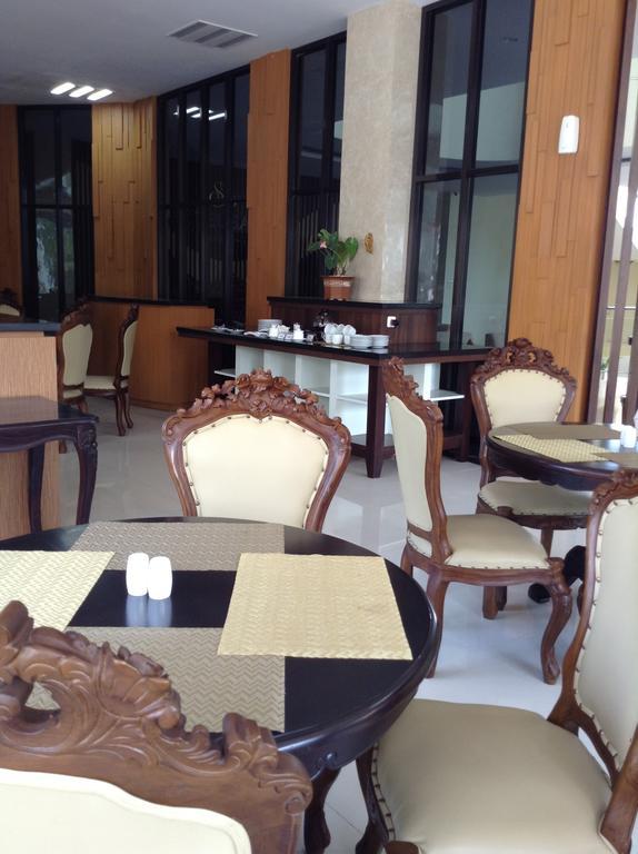 Hotel Safira Magelang Exterior foto